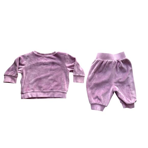 Young Days Velour Baby Tracksuit in Dusty Purple Size 3-6 months - Picture 5 of 5